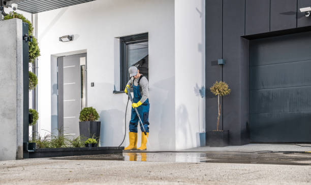Best Pool Deck Cleaning  in Wye, MT